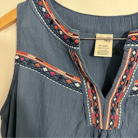 Terra & Sky Embroidered Blue Tank Top 0X Flowy Sleeveless Boho V Neck Pullover - Picture 5 of 6